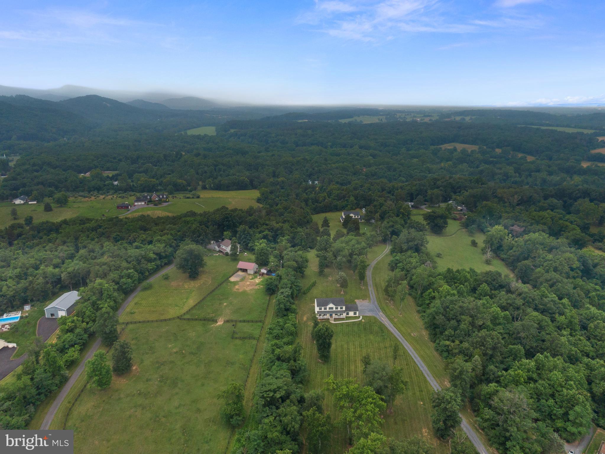 267 Shenandoah River Ln