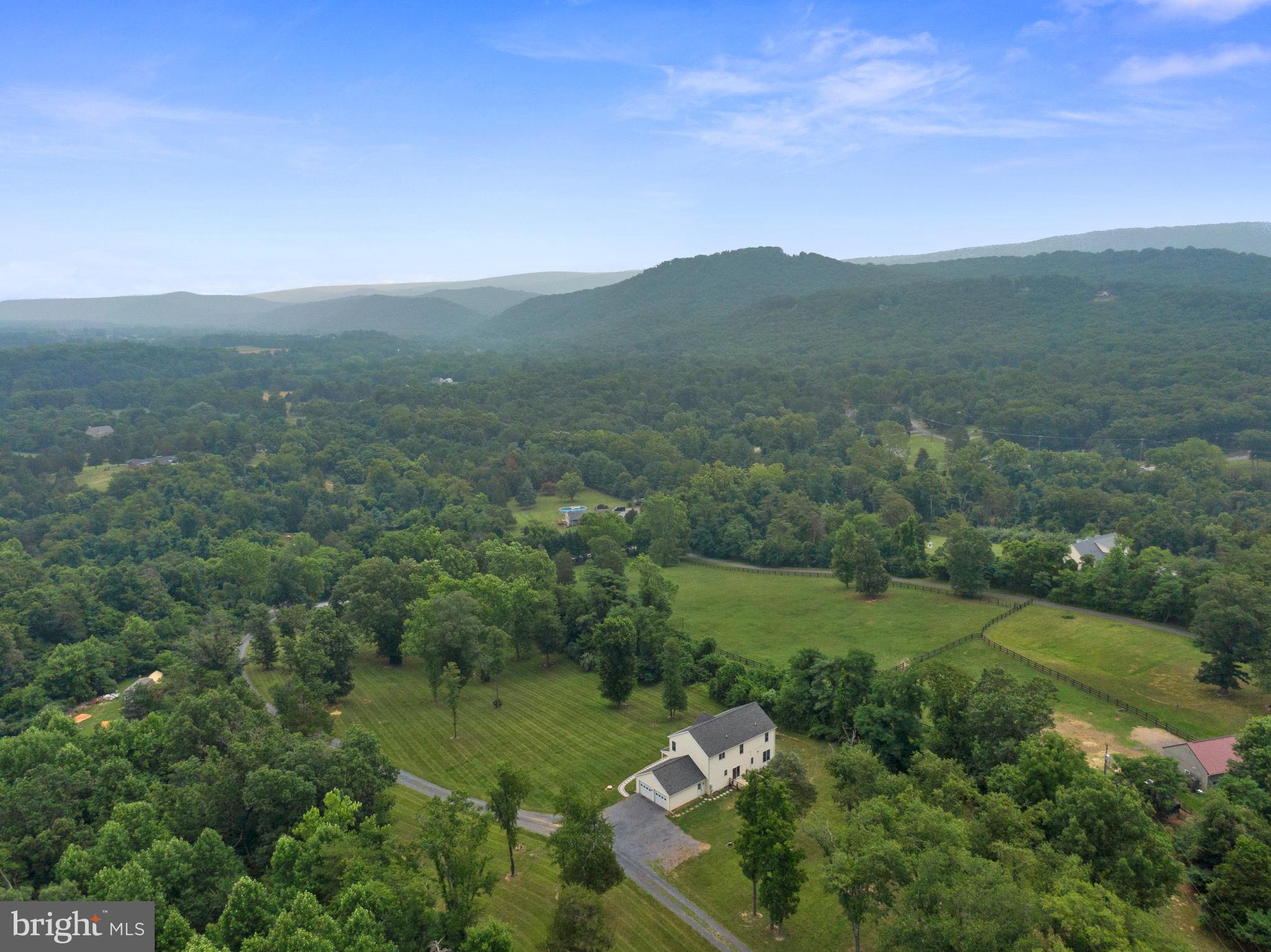 267 Shenandoah River Ln