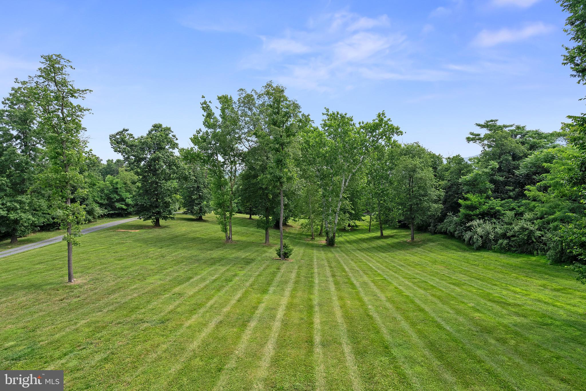 267 Shenandoah River Ln
