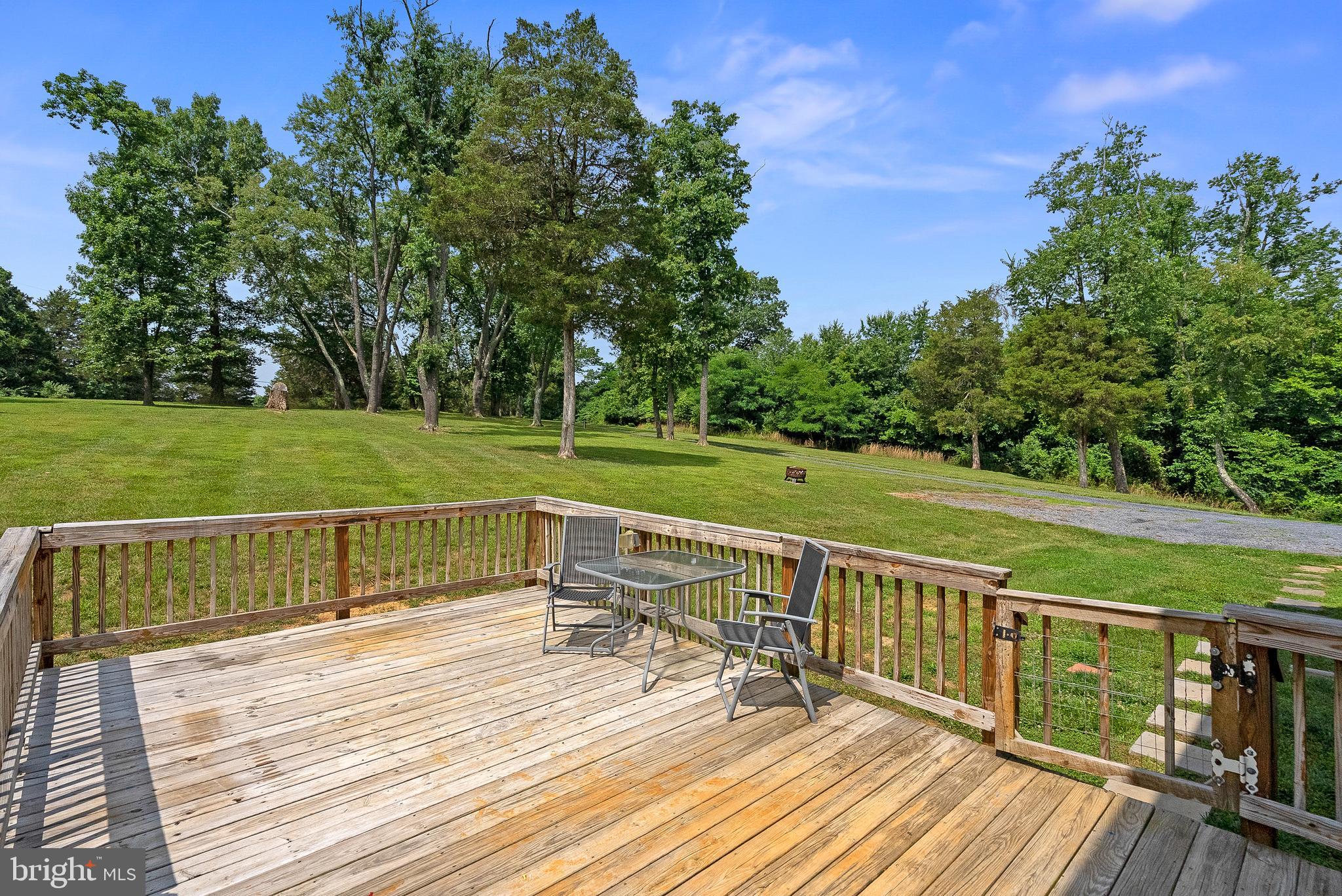 267 Shenandoah River Ln