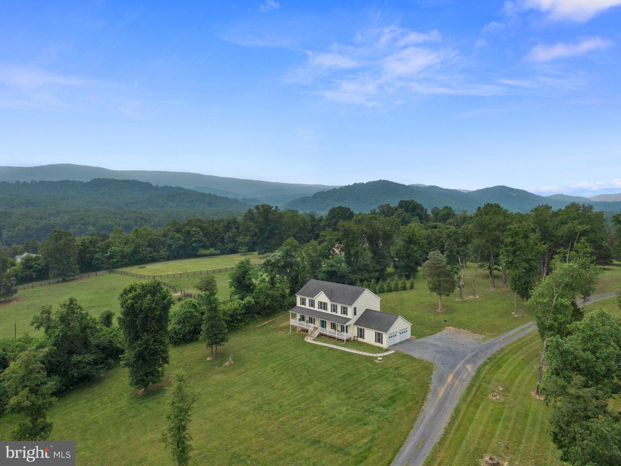 267 Shenandoah River Ln