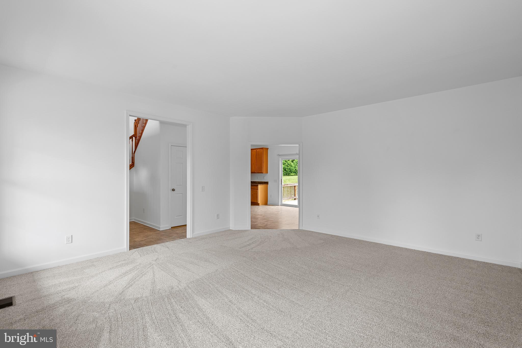 267 Shenandoah River Ln