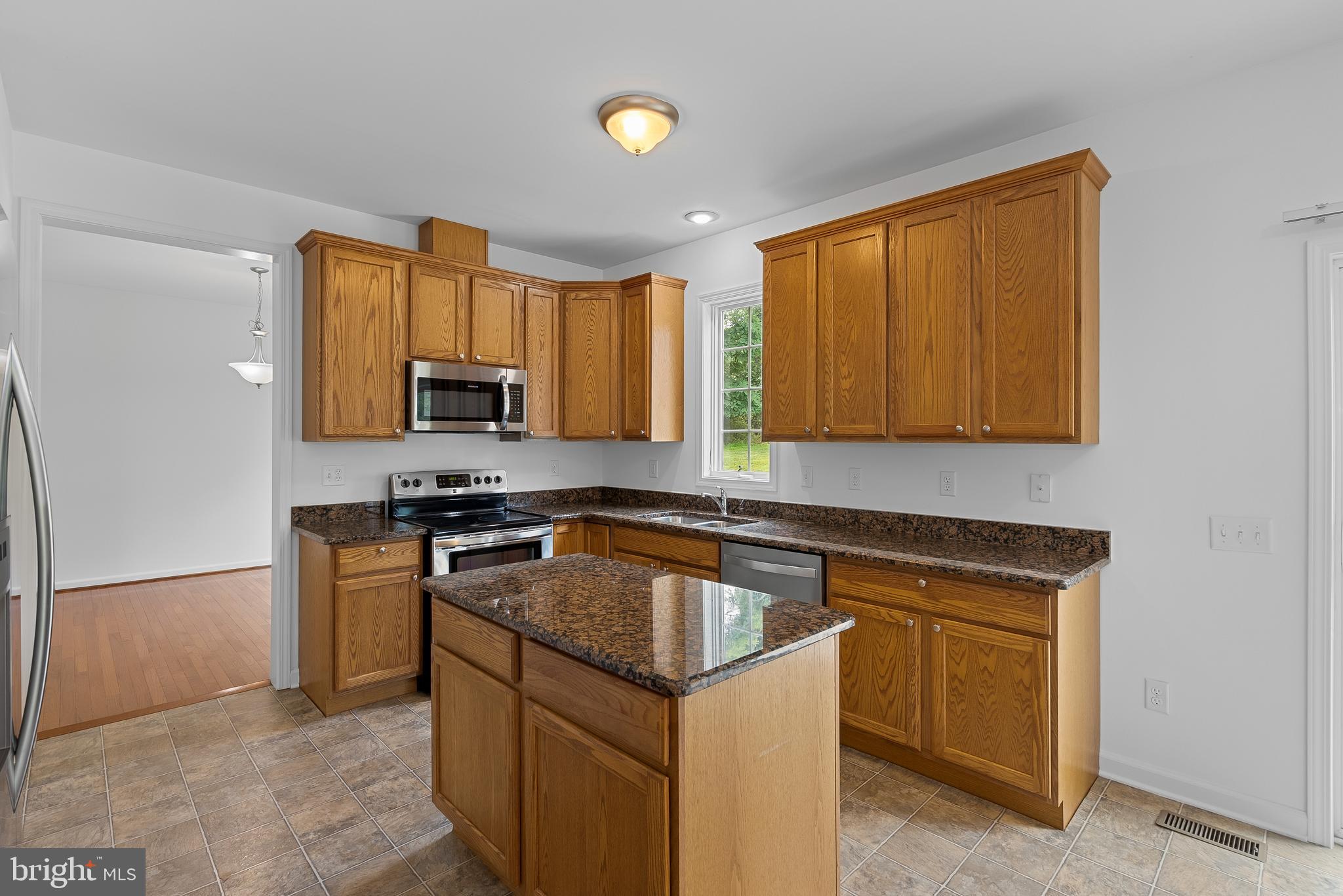 267 Shenandoah River Ln