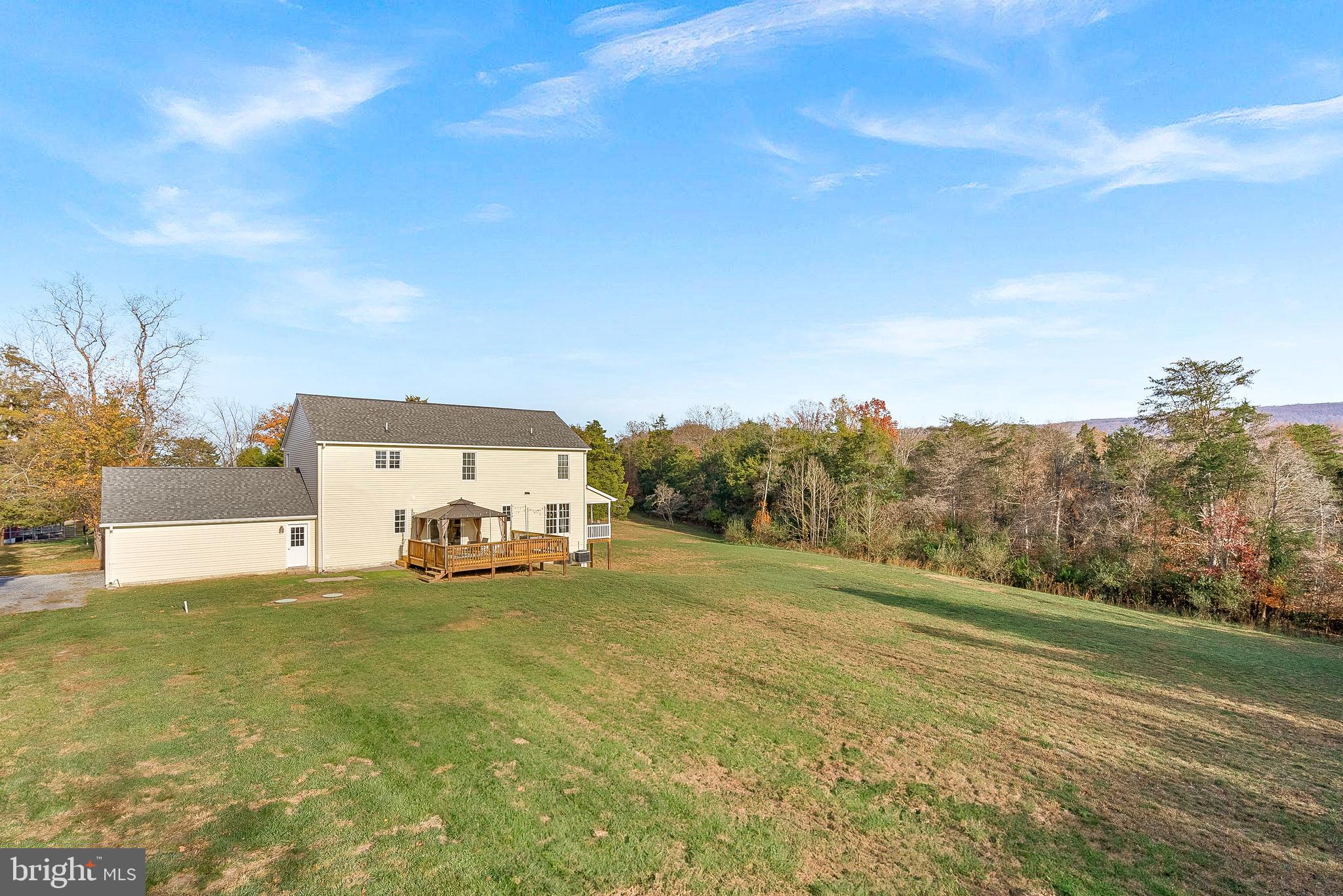 271 SHENANDOAH RIVER LN