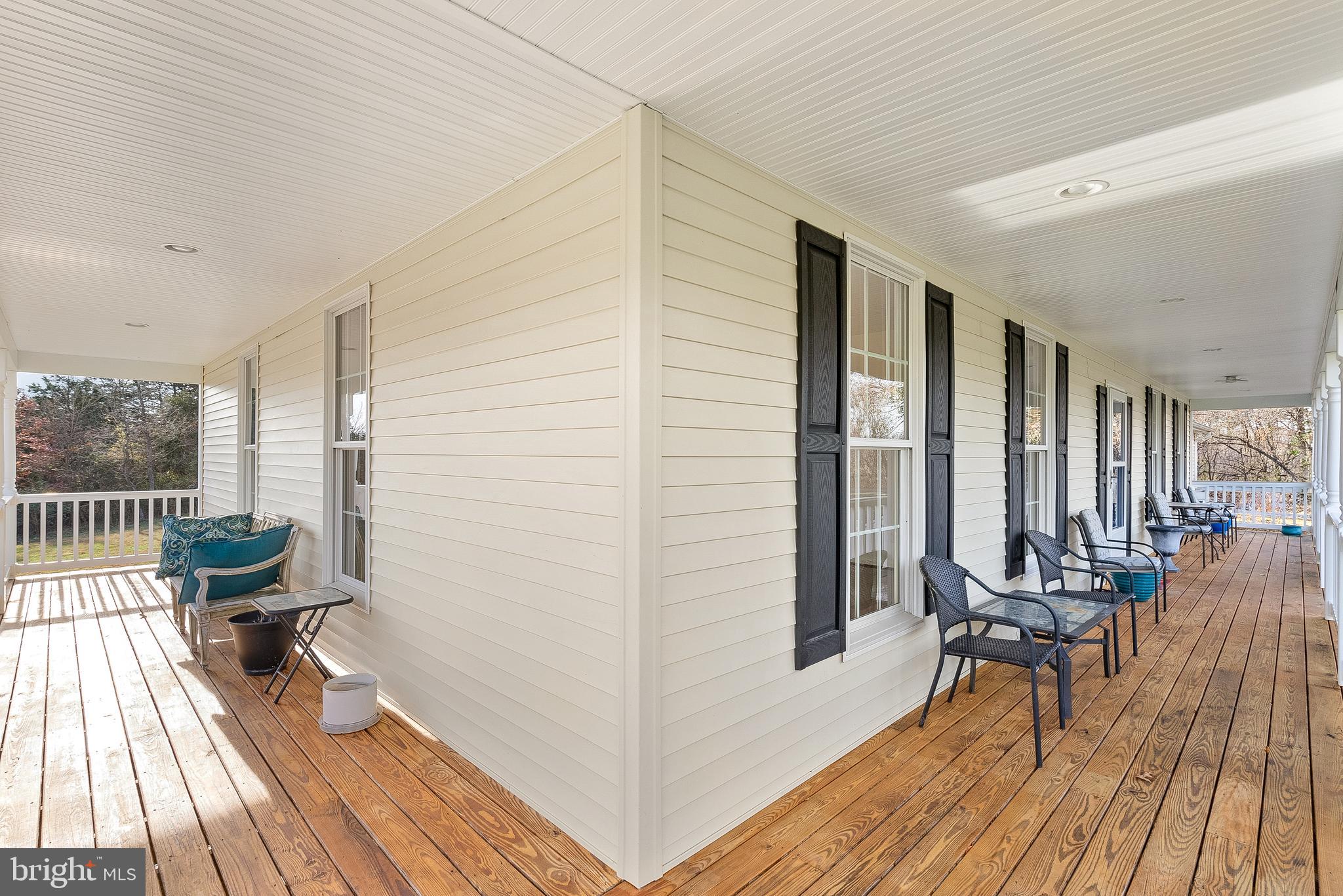 271 SHENANDOAH RIVER LN