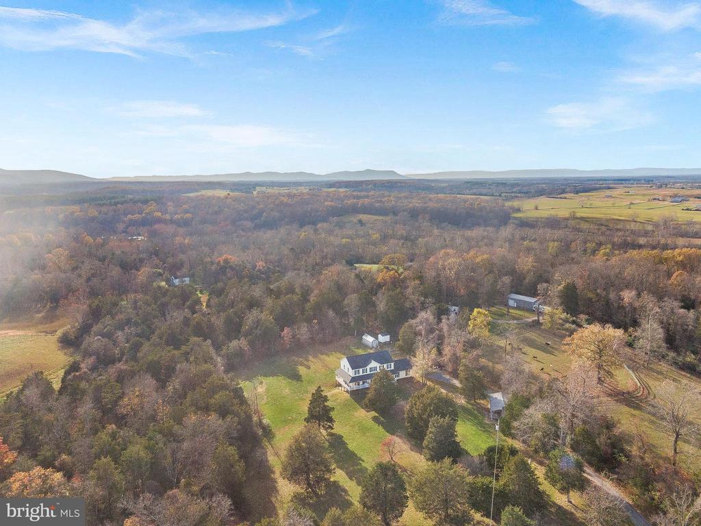 271 SHENANDOAH RIVER LN