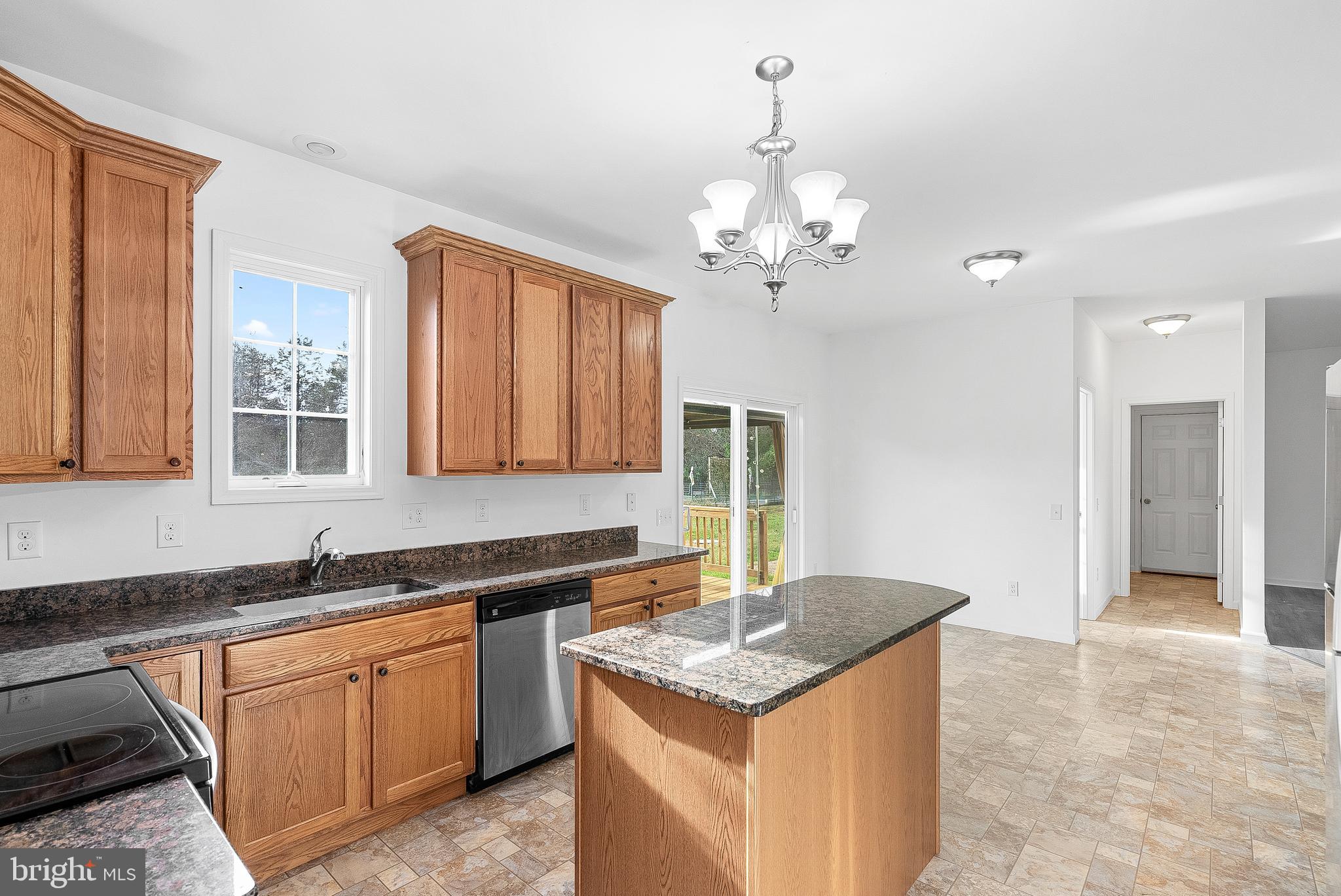 271 SHENANDOAH RIVER LN
