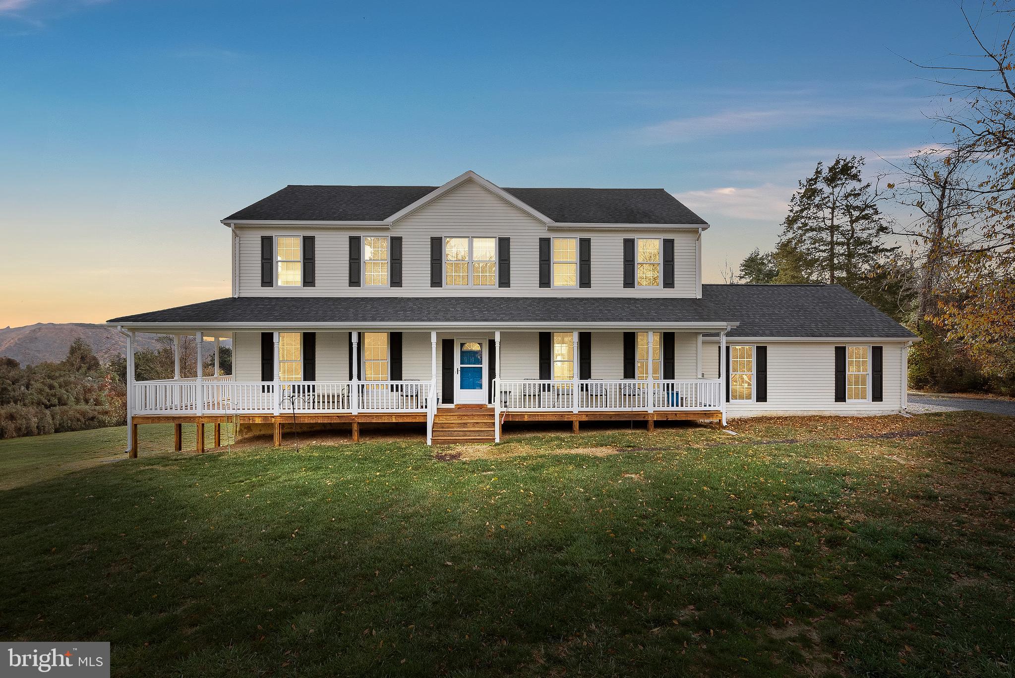 271 SHENANDOAH RIVER LN