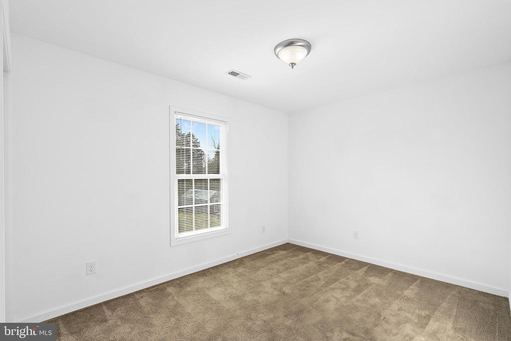 271 SHENANDOAH RIVER LN