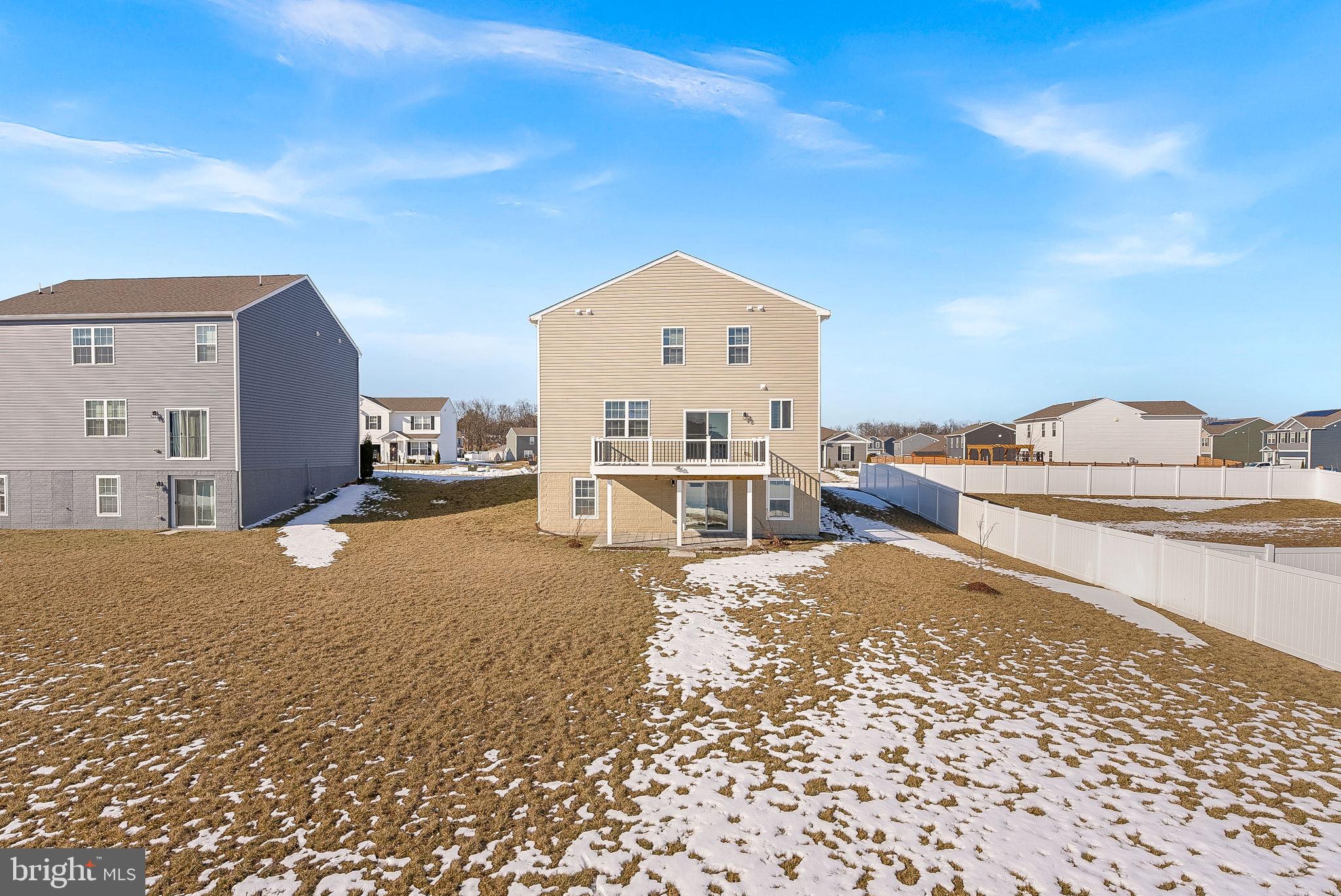 512 Harper Dr