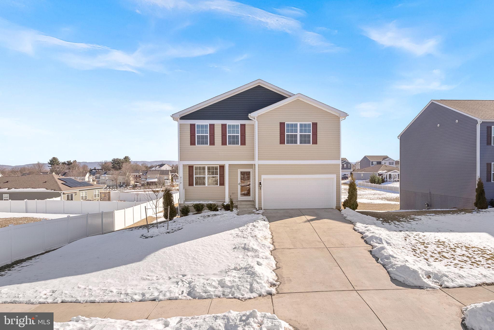 512 Harper Dr