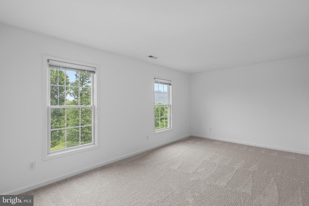 267 SHENANDOAH RIVER LANE