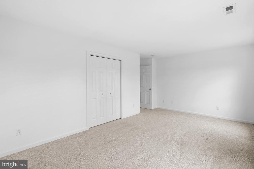 267 SHENANDOAH RIVER LANE