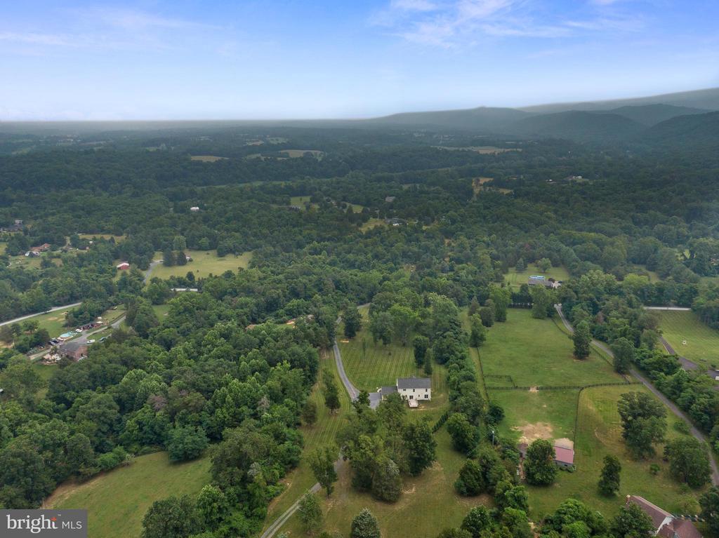 267 SHENANDOAH RIVER LANE
