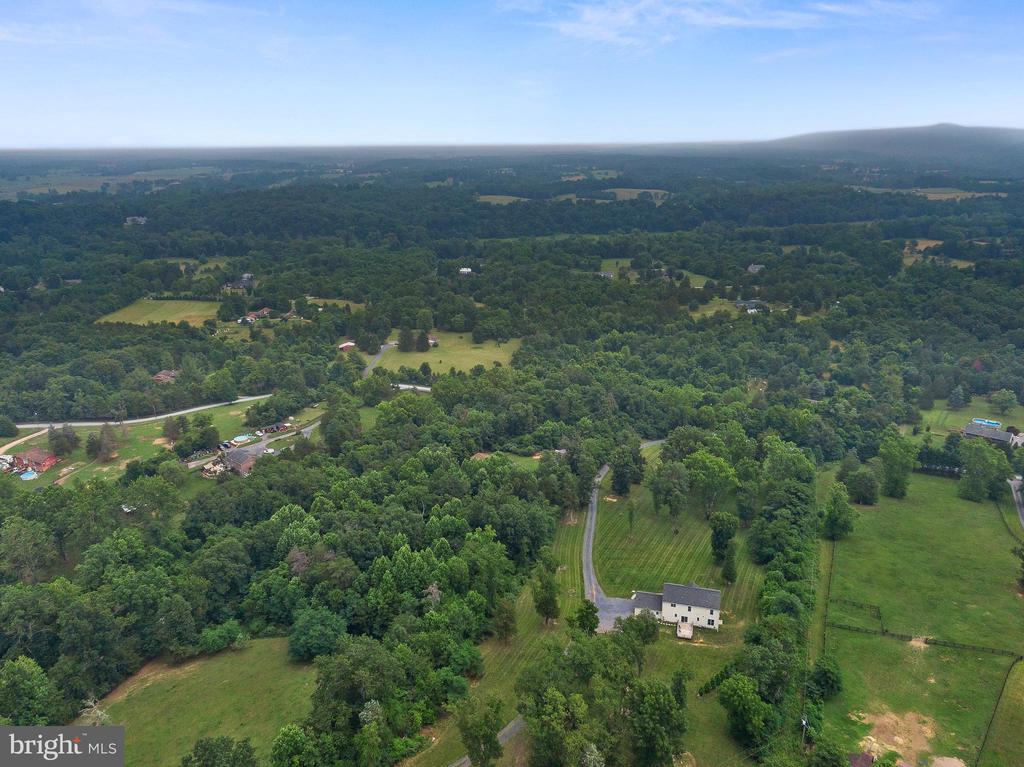 267 SHENANDOAH RIVER LANE