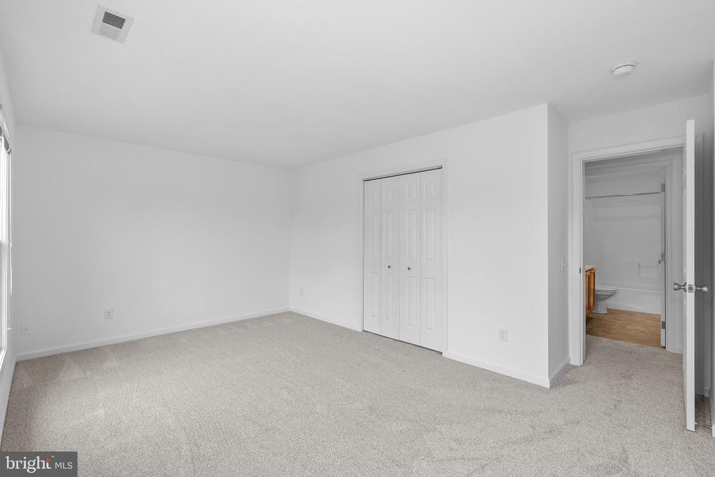 267 SHENANDOAH RIVER LANE