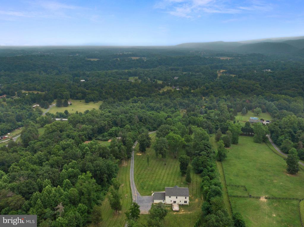 267 SHENANDOAH RIVER LANE