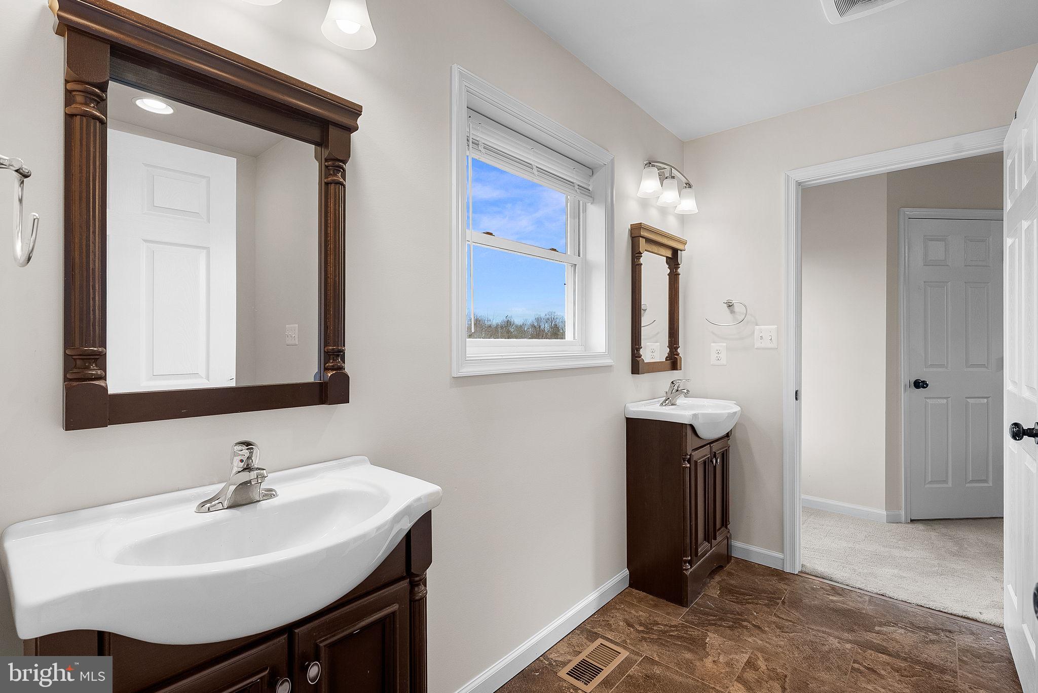 15061 Black Hill Road Rd