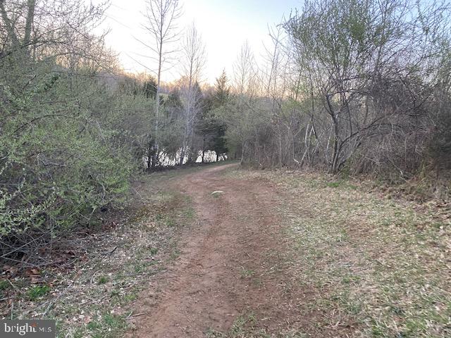 15061 Black Hill Road Rd