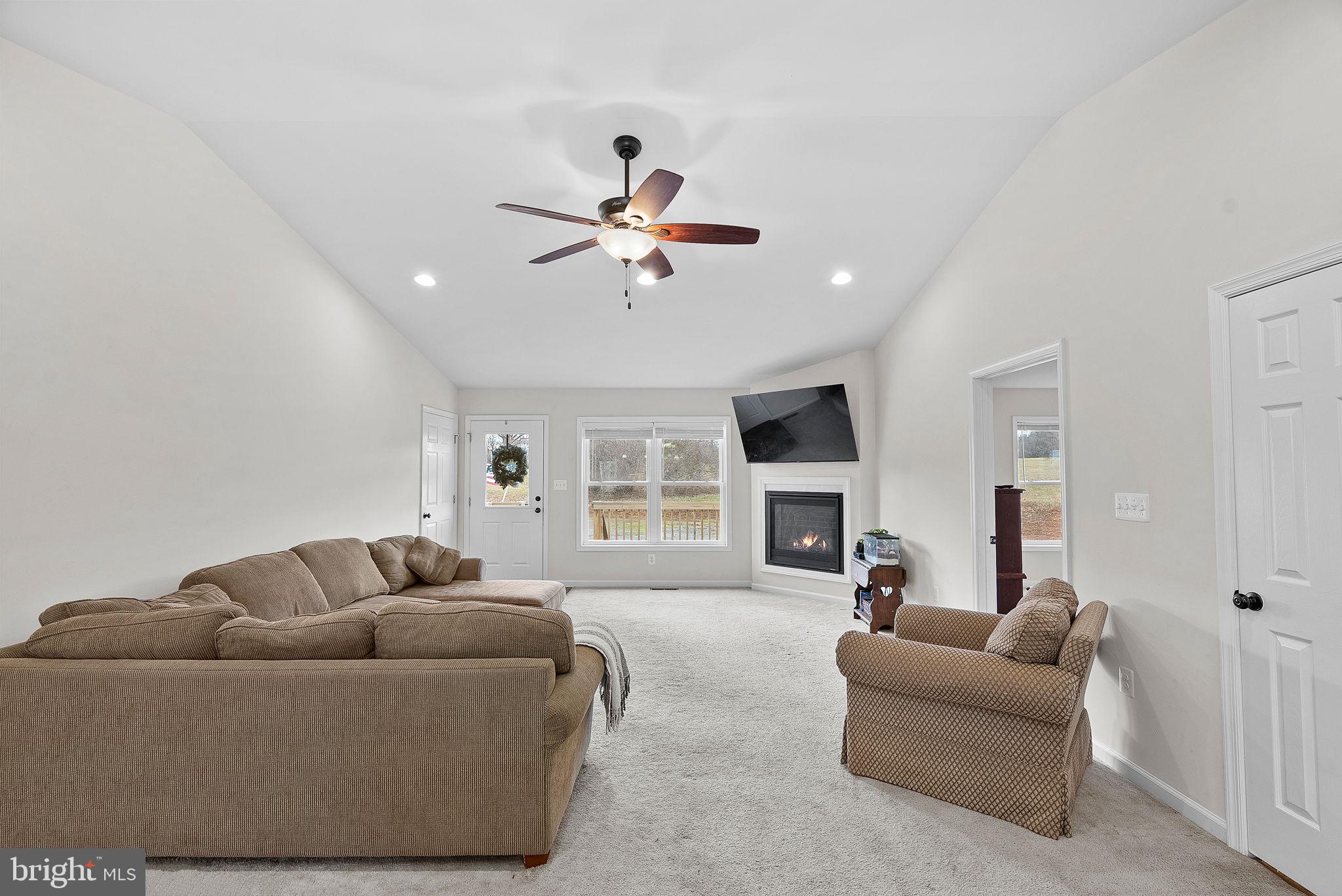 15061 Black Hill Road Rd