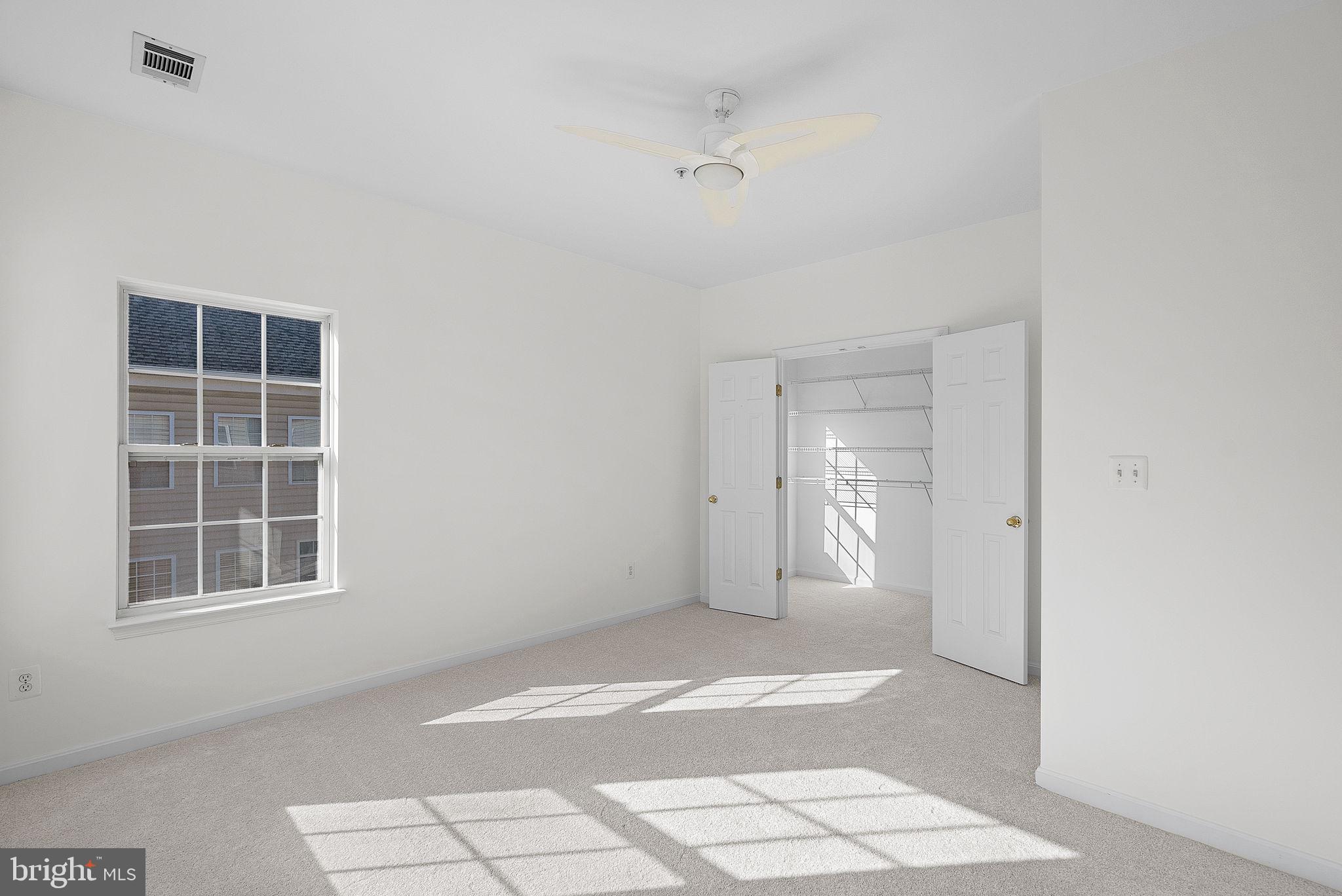 2664 Manhattan Pl #301