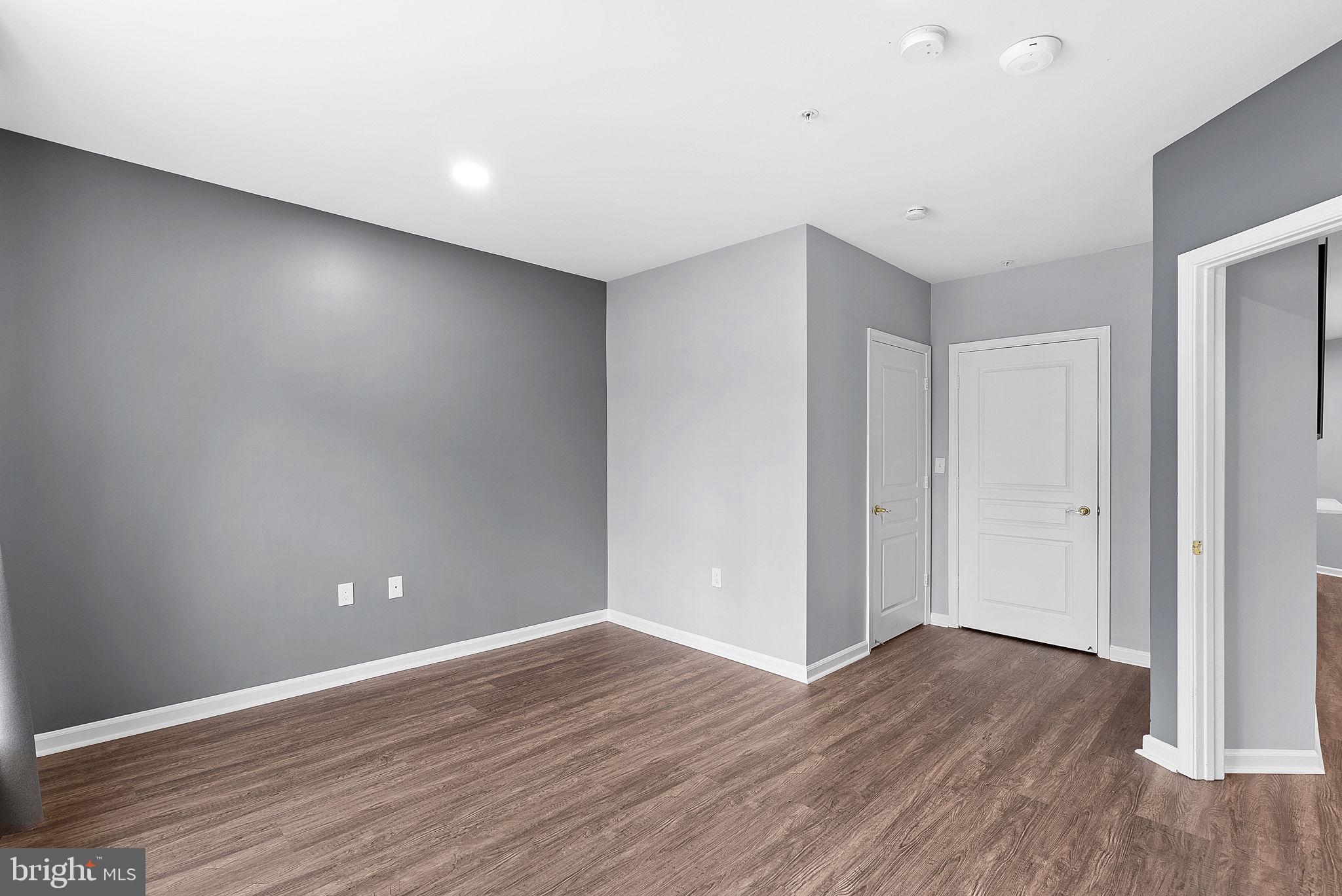 12915 Alton Sq #107