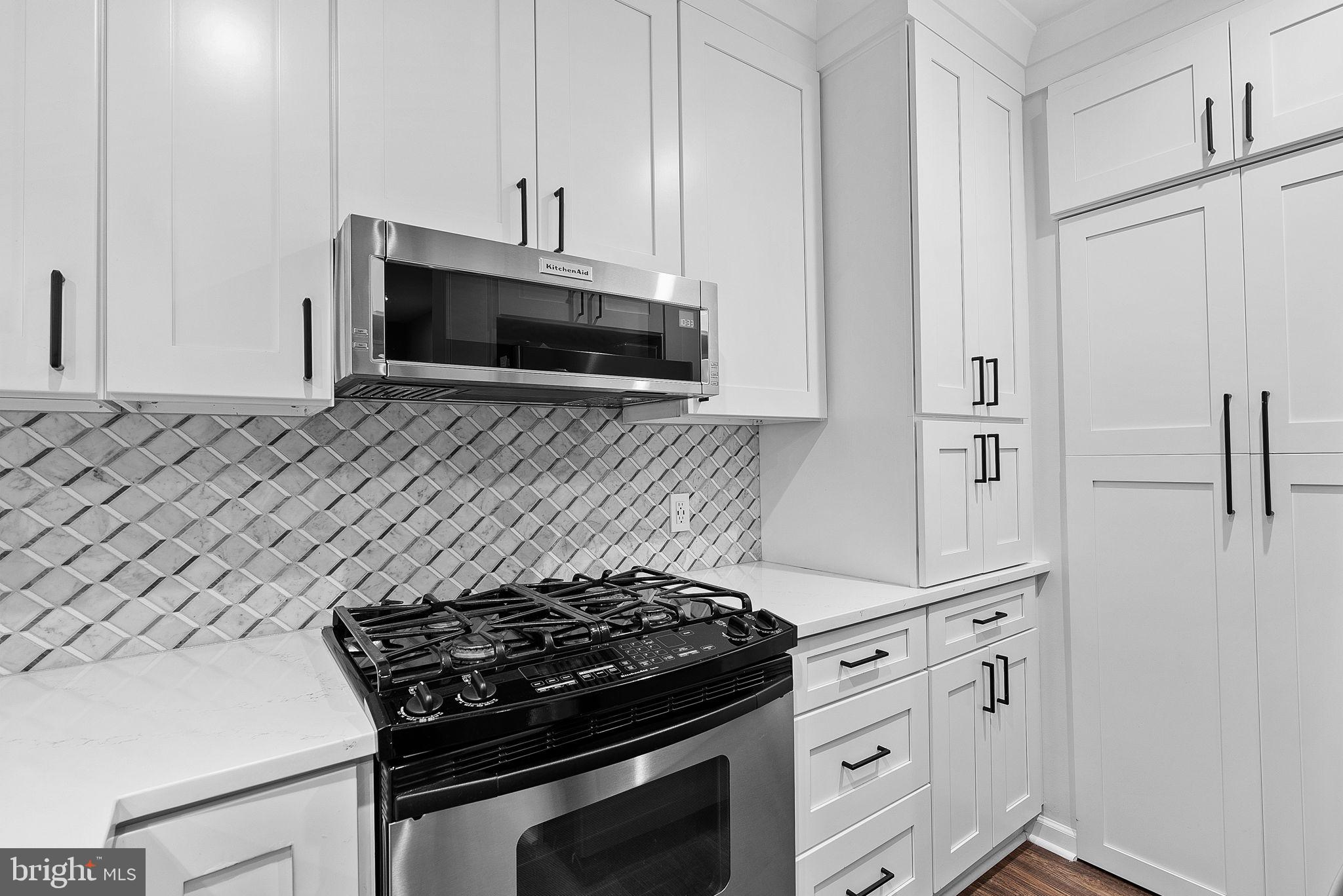 12915 Alton Sq #107