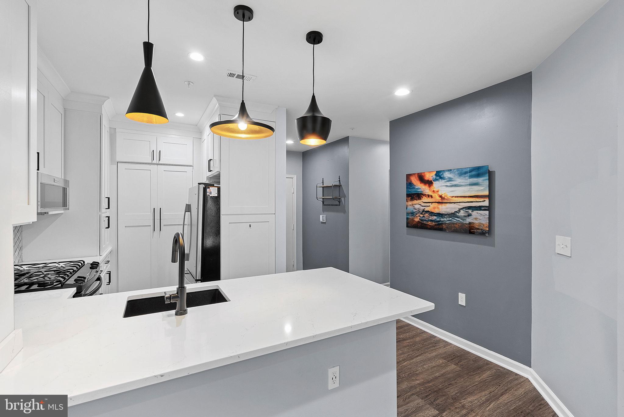 12915 Alton Sq #107