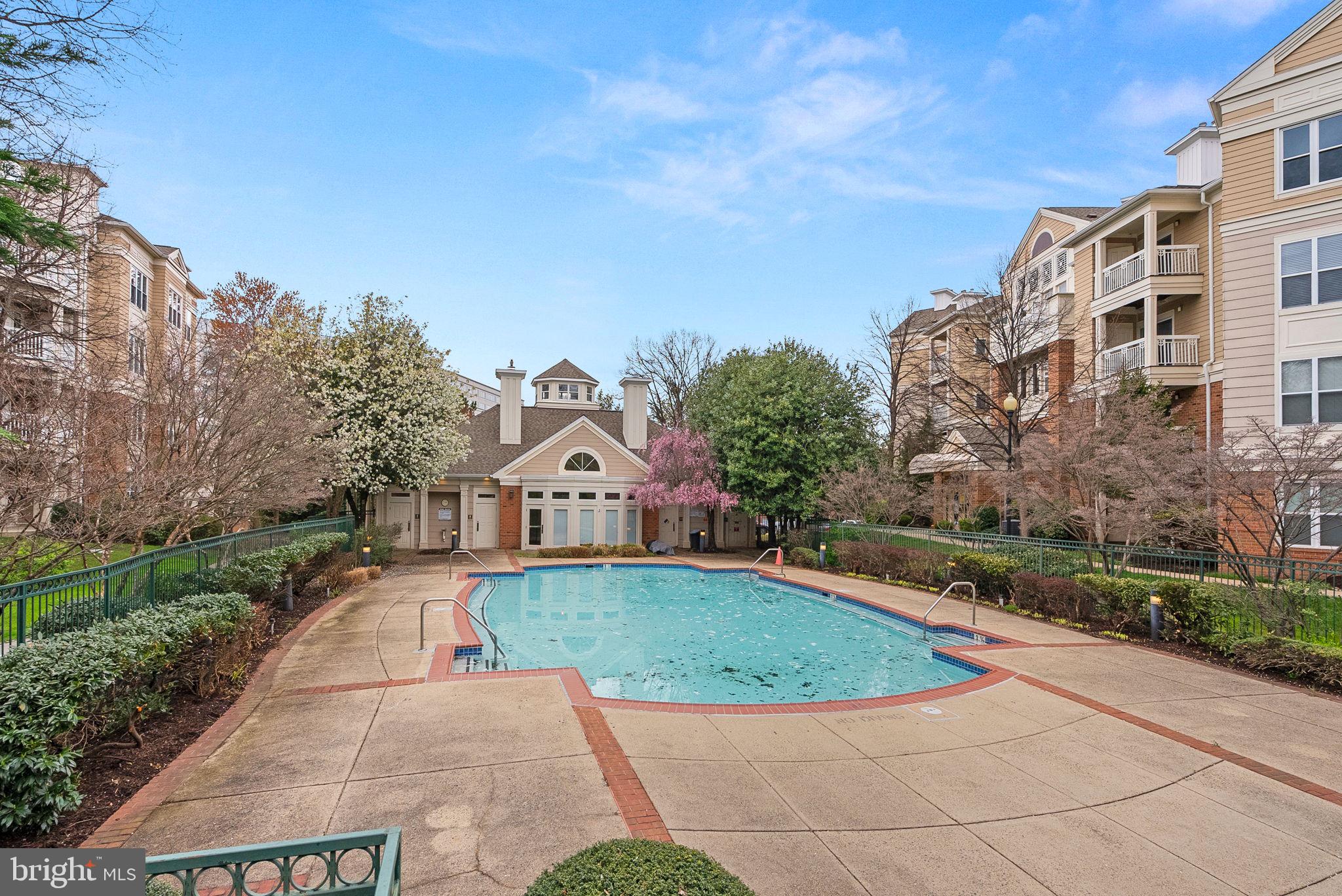 12915 Alton Sq #107