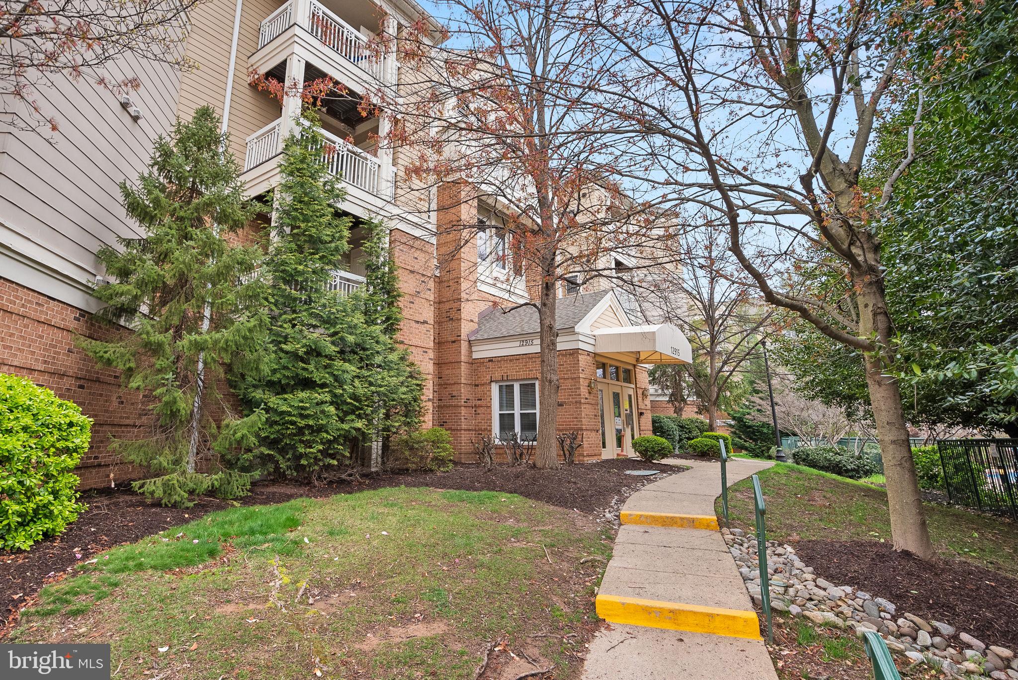 12915 Alton Sq #107