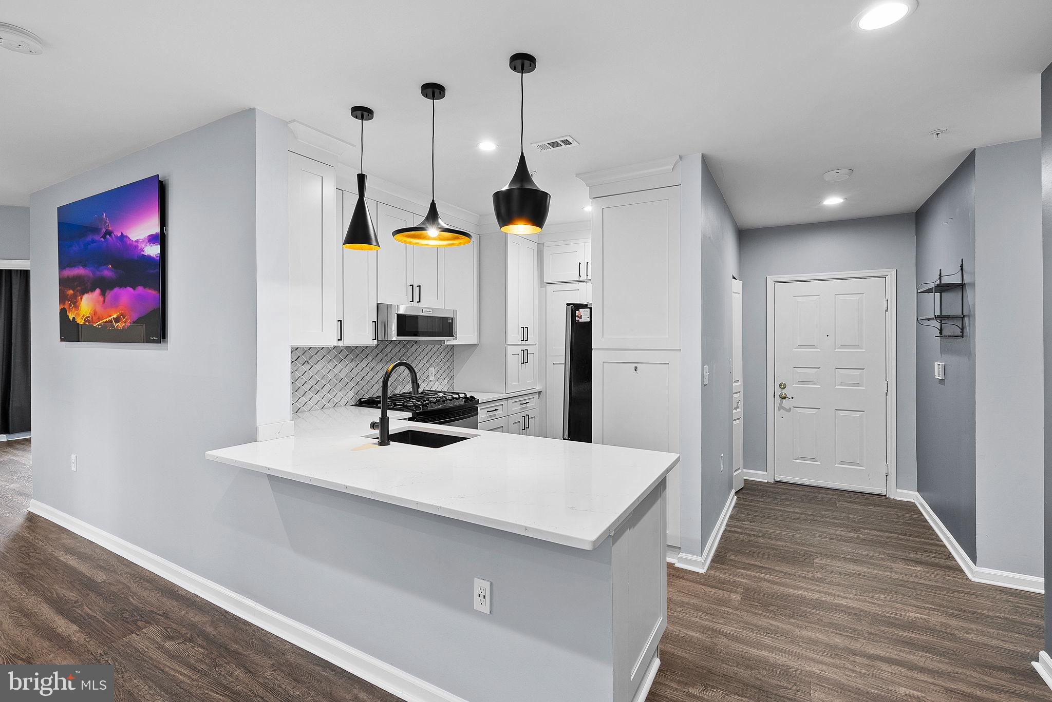 12915 Alton Sq #107