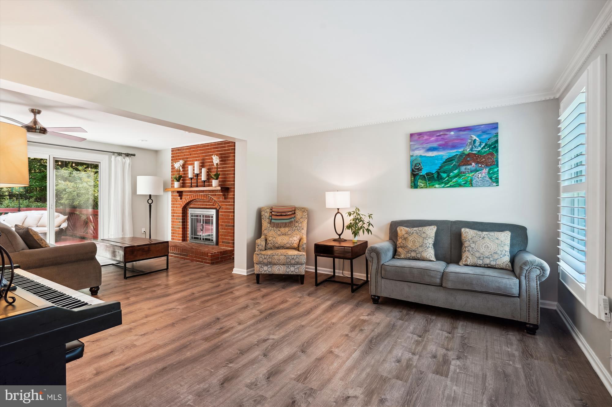 11559 Holly Briar Ln