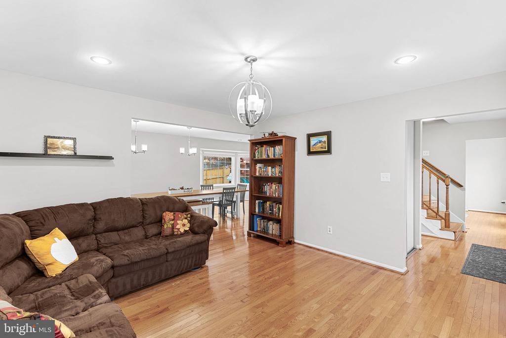 1431 KINGSVALE CIR