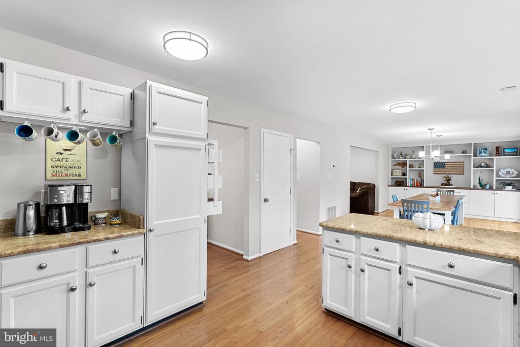 1431 KINGSVALE CIR
