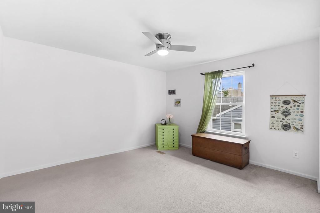 1431 KINGSVALE CIR