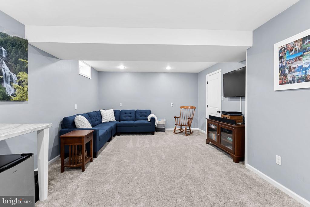 1431 KINGSVALE CIR