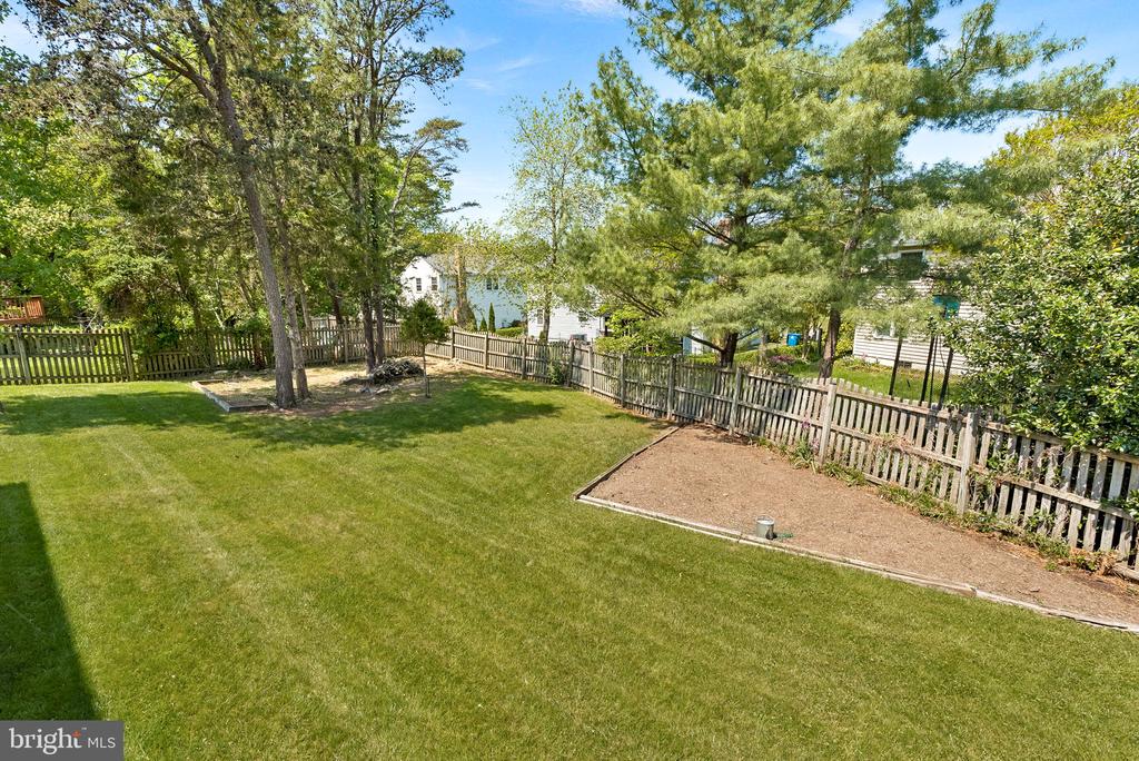 4628 Sand Rock Ln