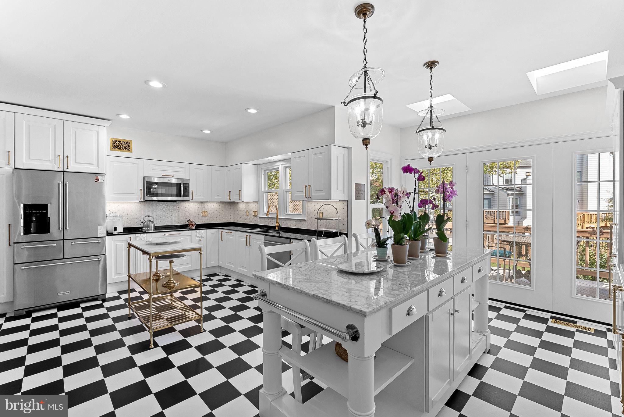 5975 WESCOTT HILLS WAY