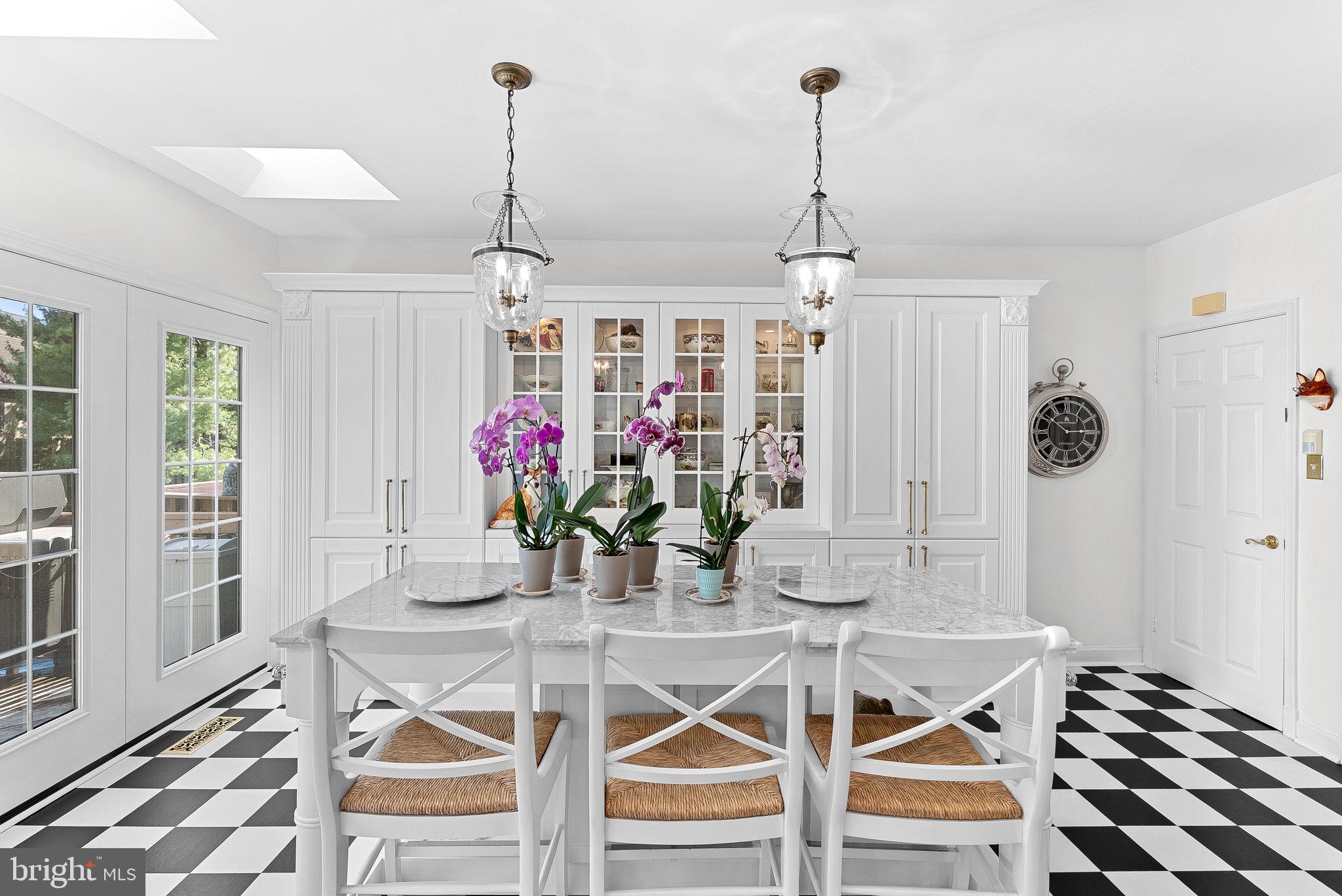 5975 WESCOTT HILLS WAY