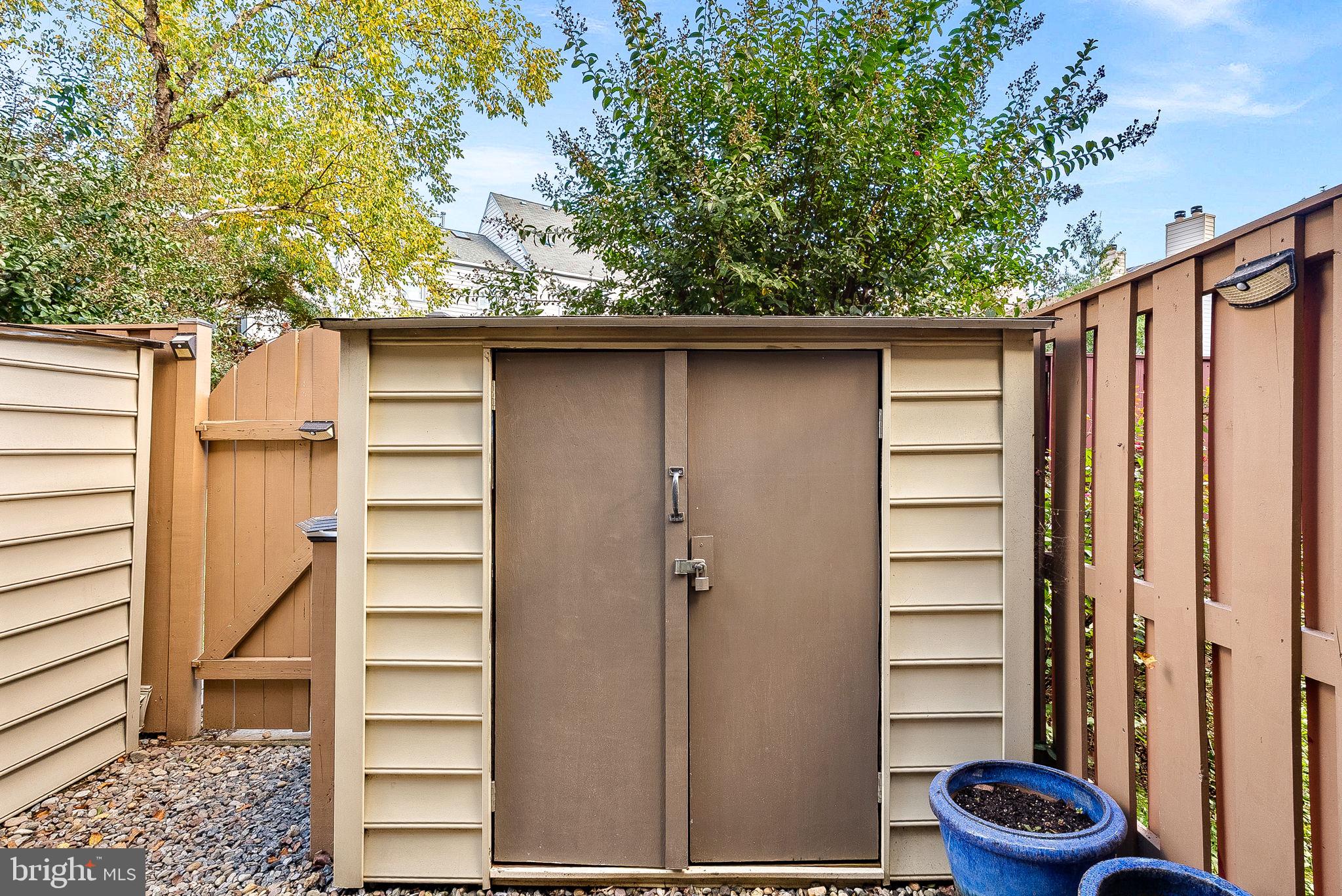 5975 WESCOTT HILLS WAY