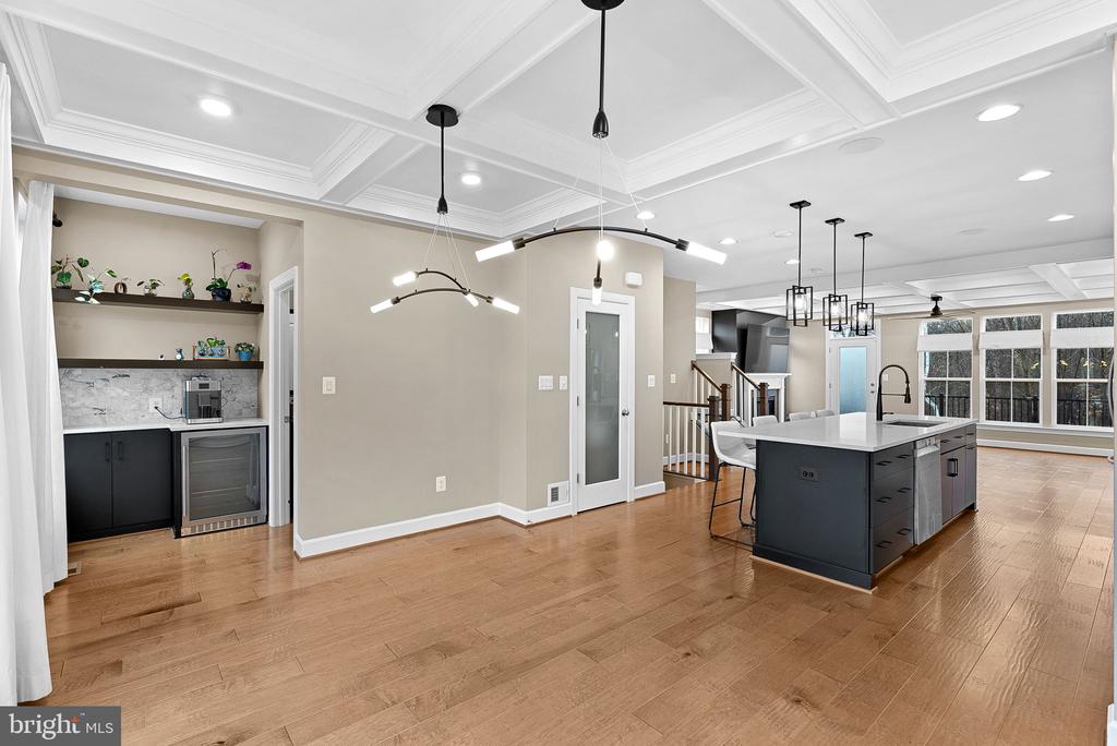5159 RIDGEVIEW RETREAT DRIVE