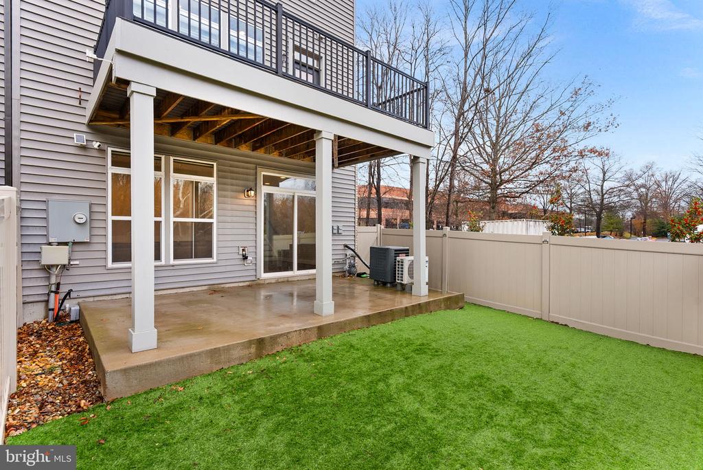 5159 RIDGEVIEW RETREAT DRIVE
