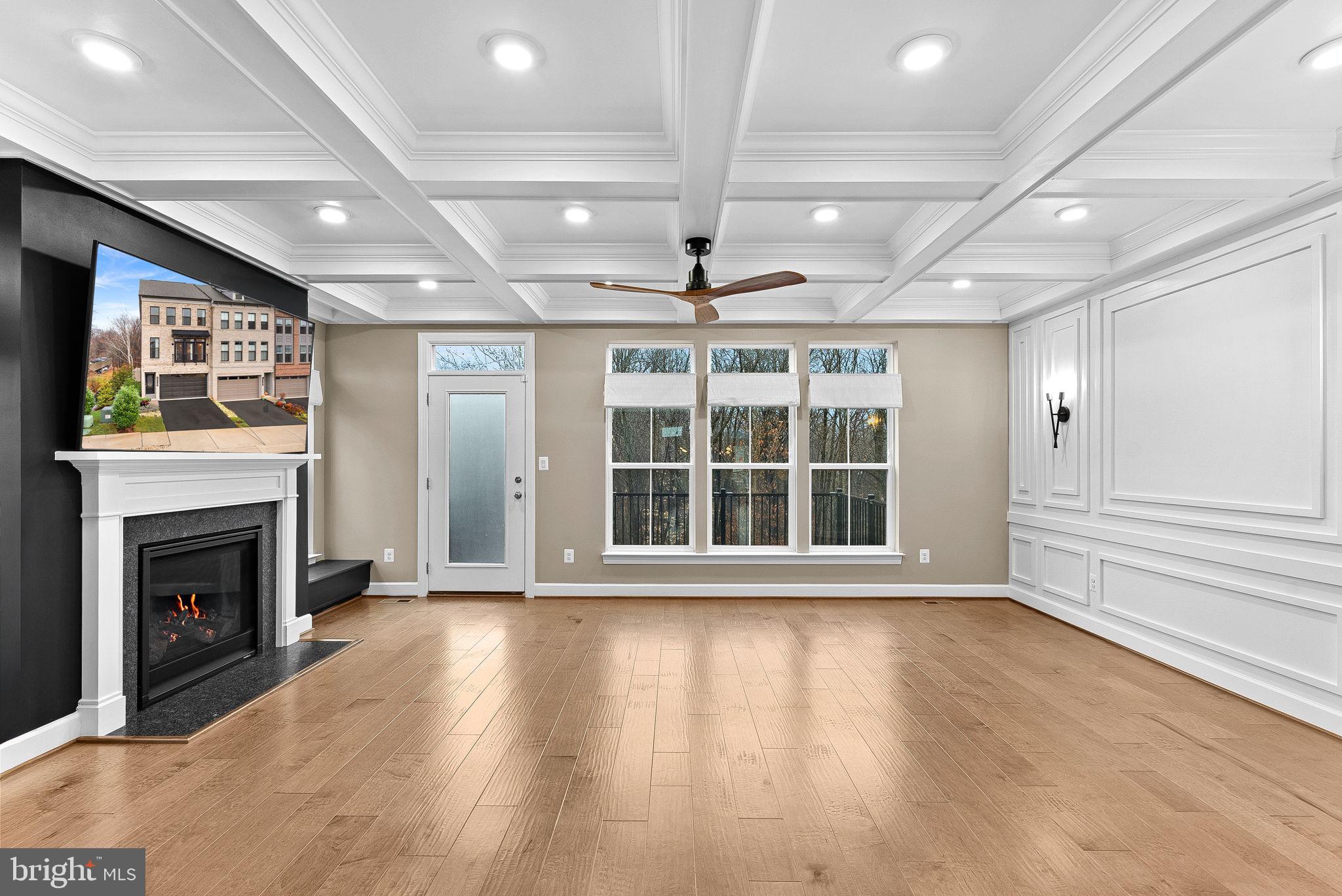 5159 RIDGEVIEW RETREAT DRIVE