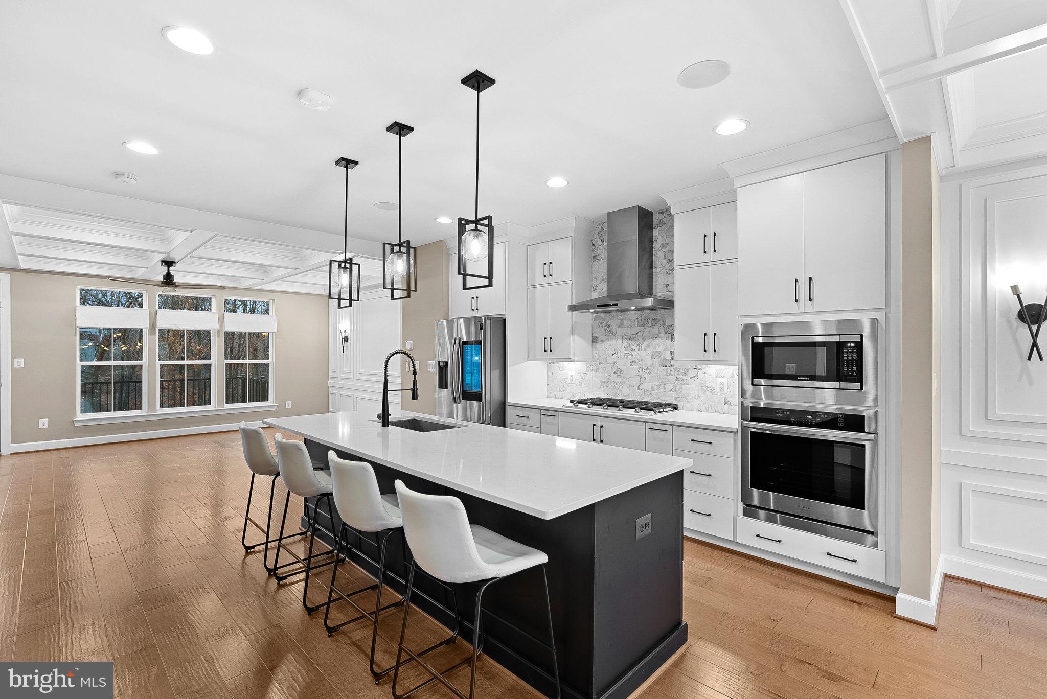 5159 RIDGEVIEW RETREAT DRIVE