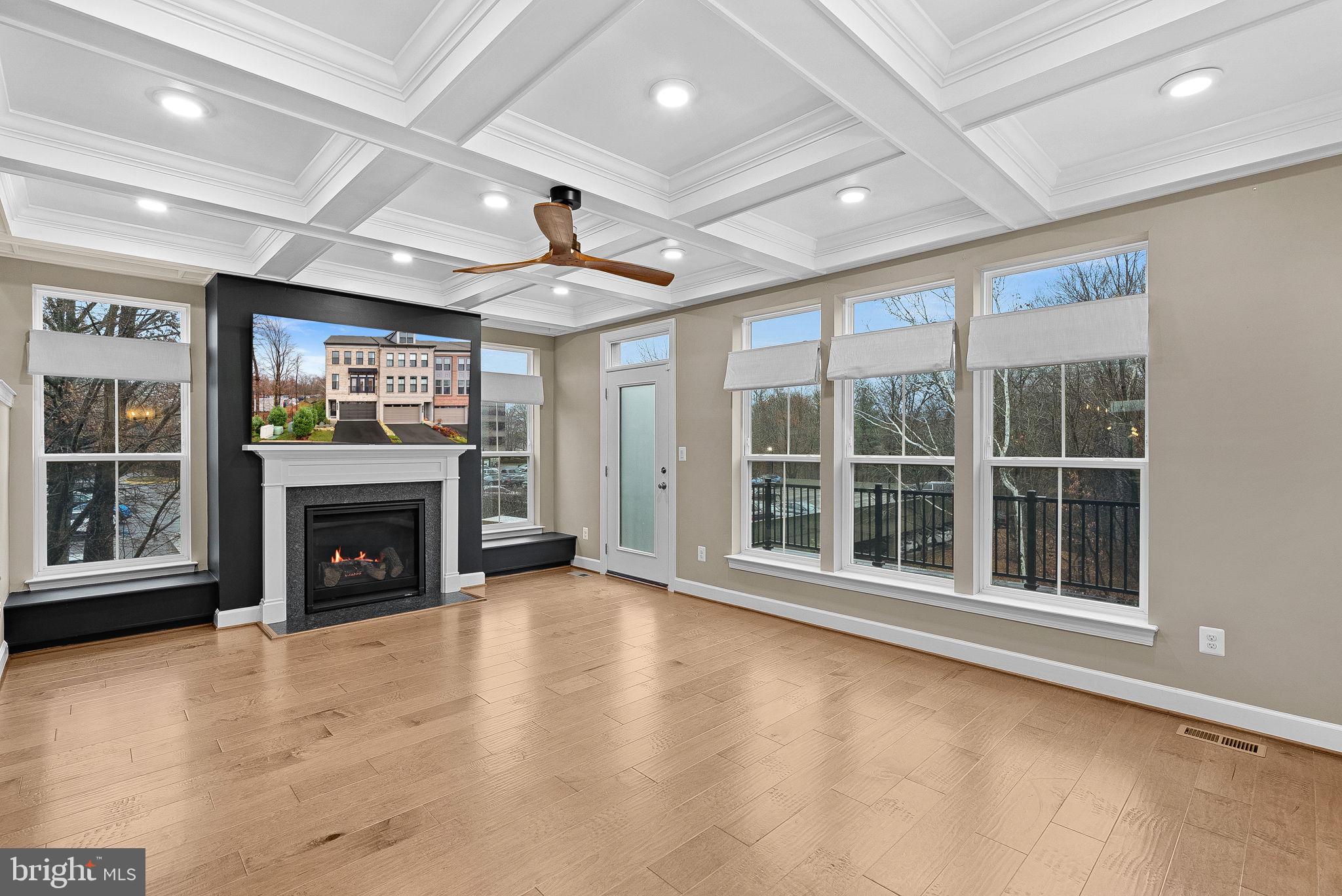 5159 RIDGEVIEW RETREAT DRIVE