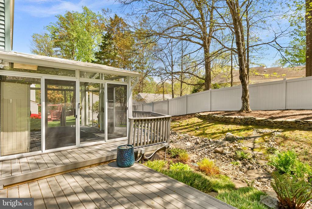 5507 GREENSHANK COURT