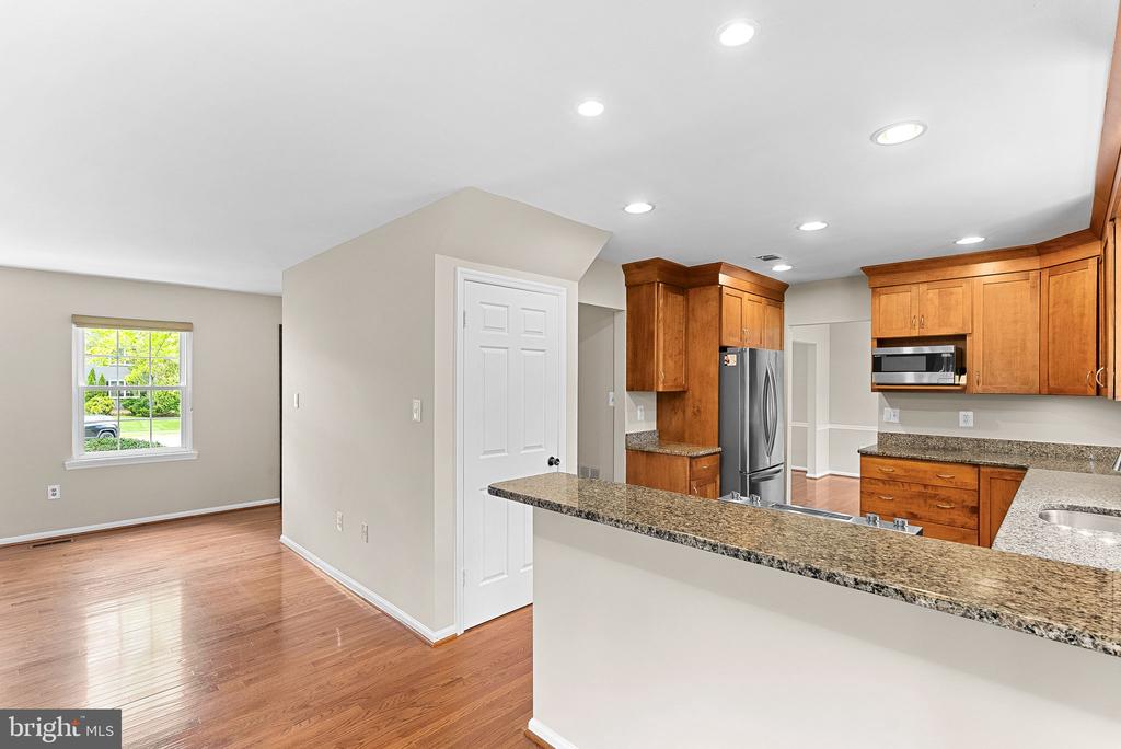 5507 GREENSHANK COURT