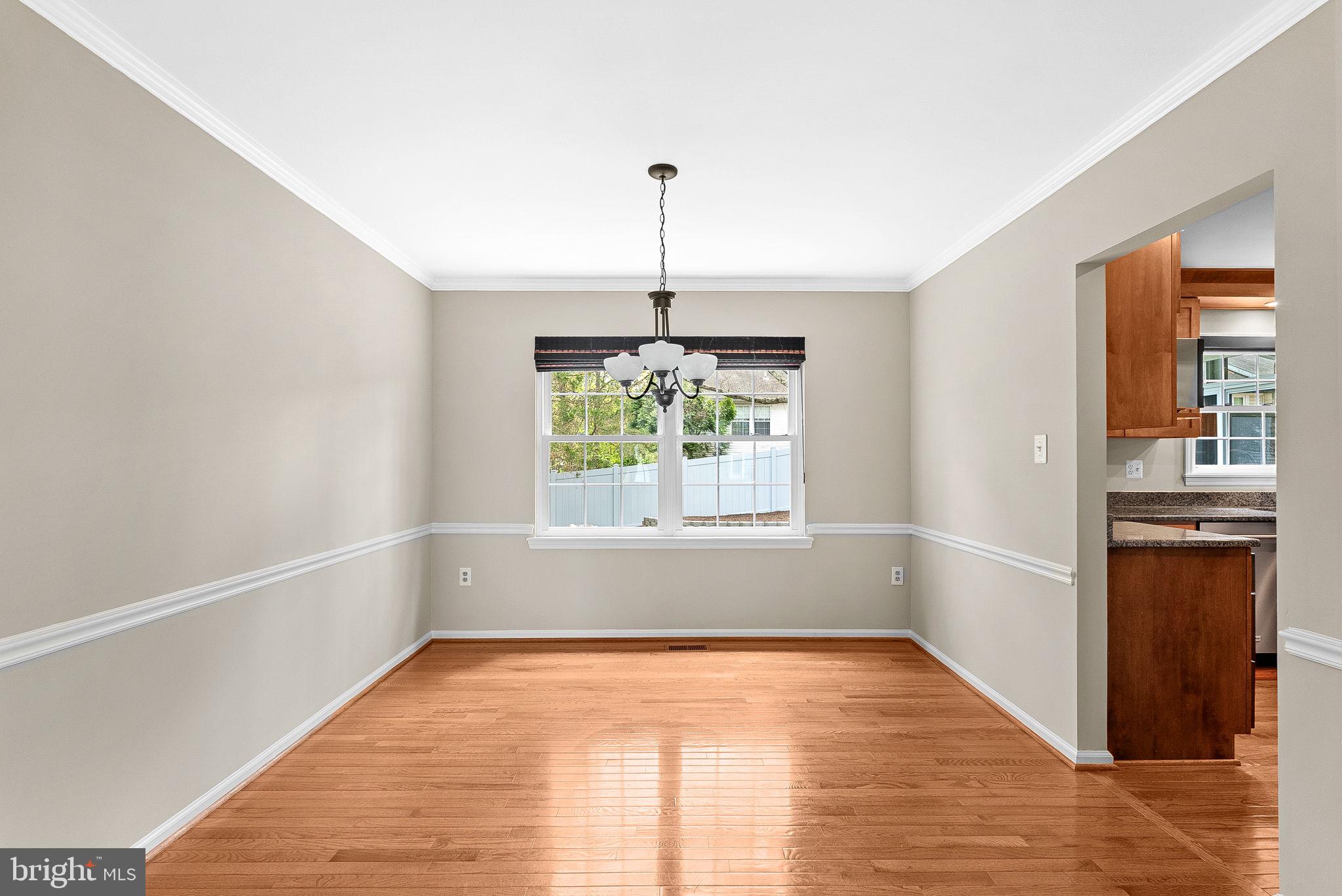 5507 GREENSHANK COURT