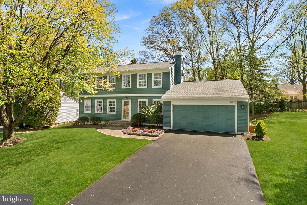 5507 GREENSHANK COURT