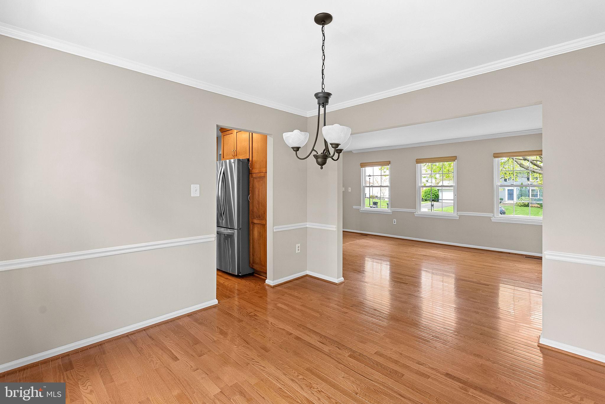 5507 GREENSHANK COURT